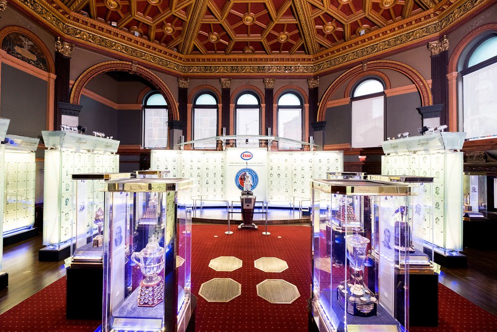 에소 그레이트 홀 (Esso Great Hall)